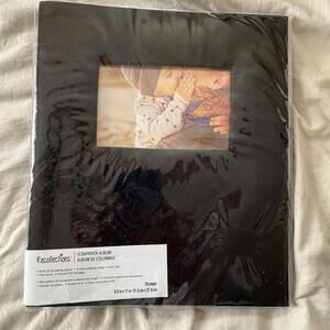 Recollections Scrapbook Black Classic Plain Holds 20 Top Loading Layouts 8.5x11”